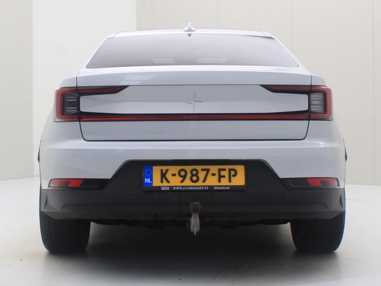 Hoofdafbeelding Polestar 2