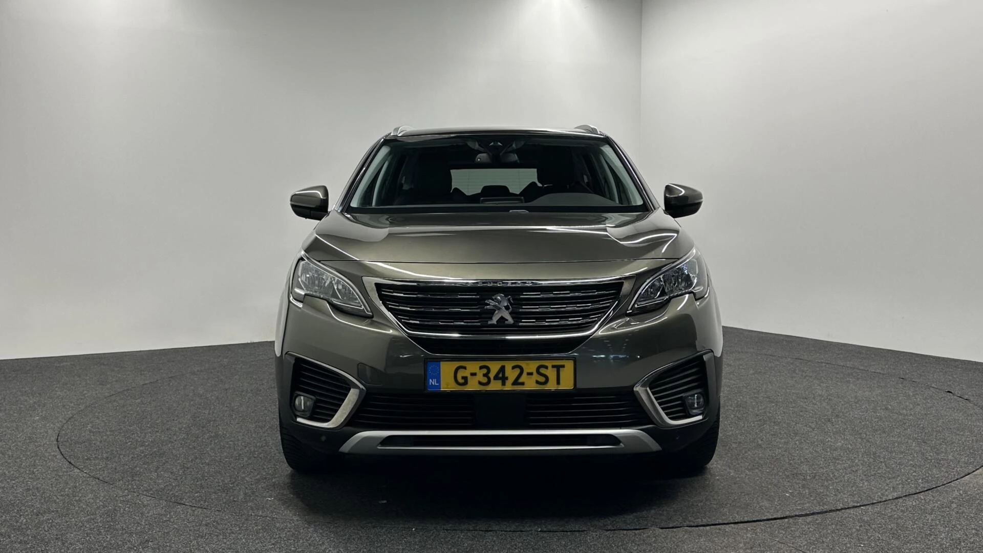 Hoofdafbeelding Peugeot 5008