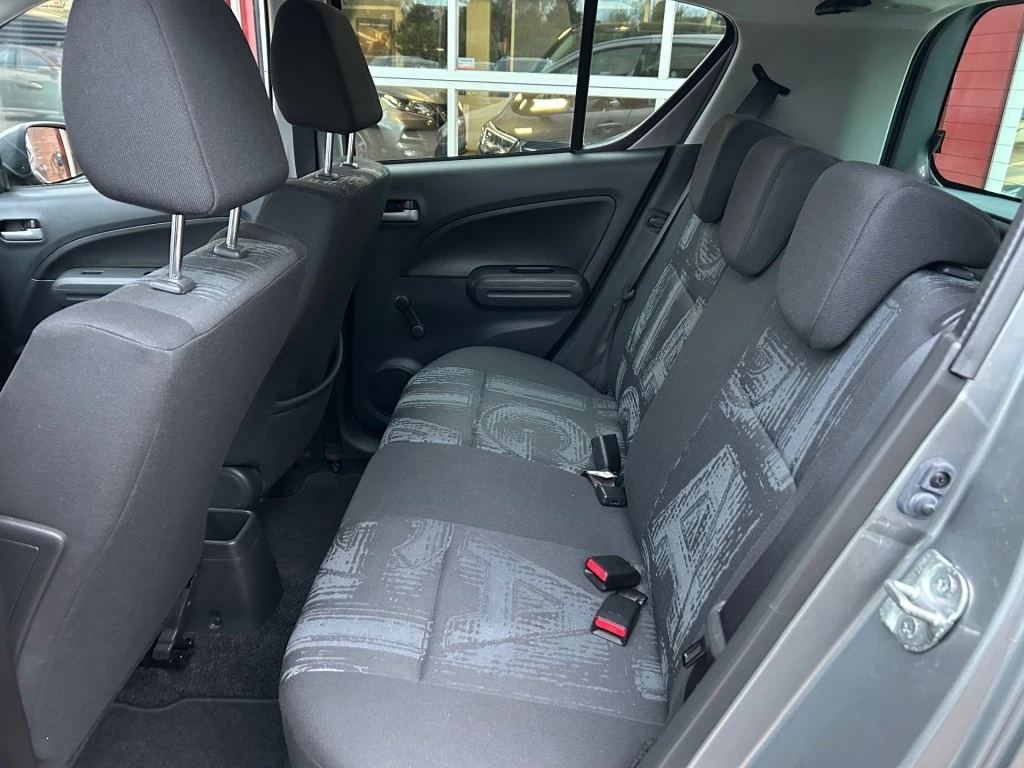 Hoofdafbeelding Opel Agila