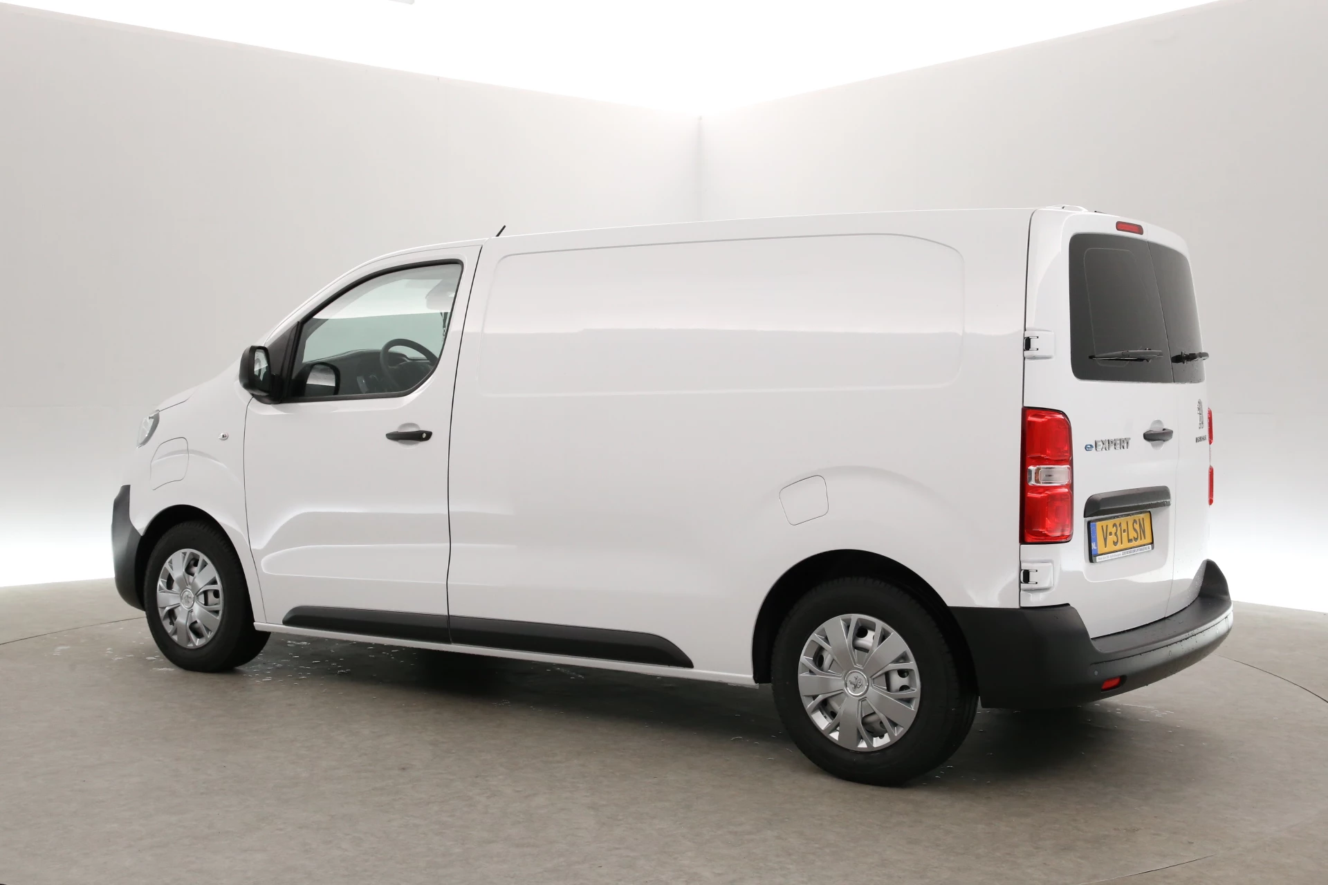 Hoofdafbeelding Peugeot e-Expert