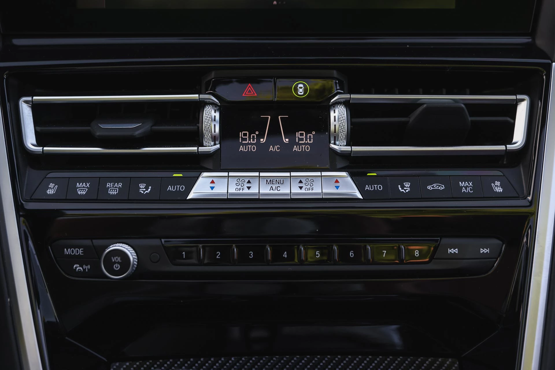 Hoofdafbeelding BMW M8