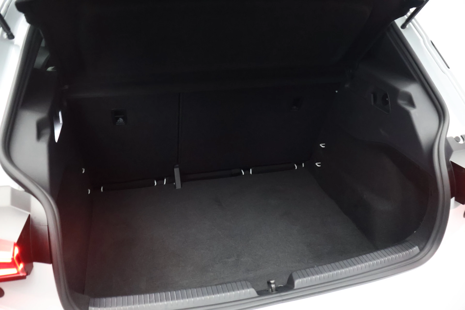 Hoofdafbeelding CUPRA Born