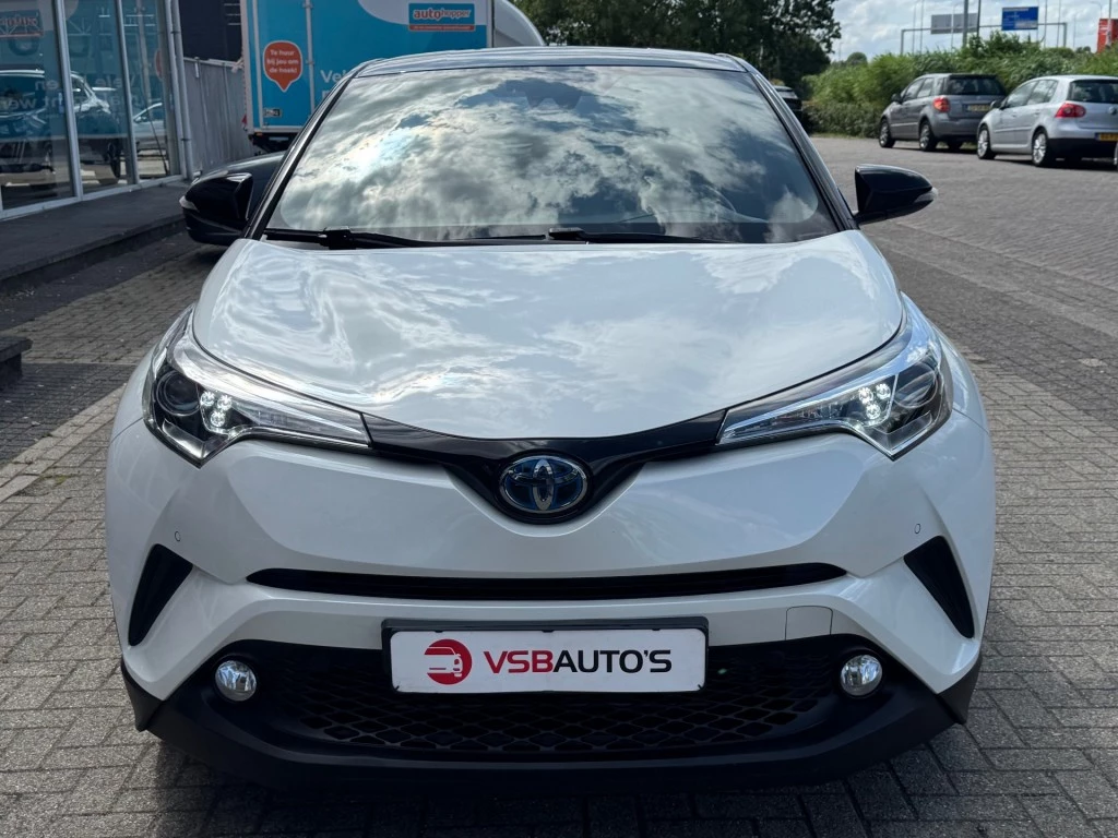 Hoofdafbeelding Toyota C-HR