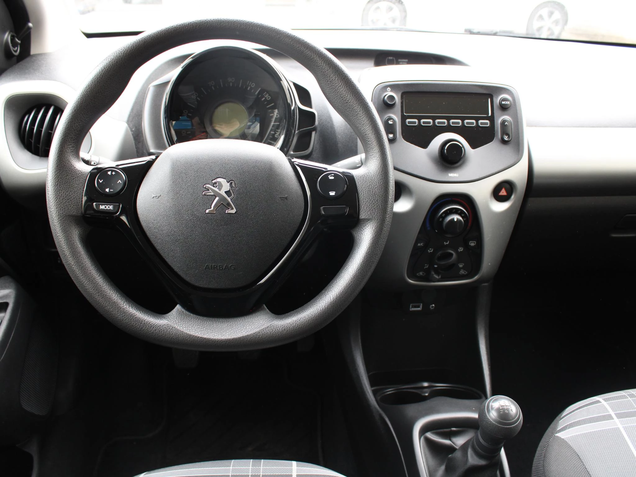 Hoofdafbeelding Peugeot 108