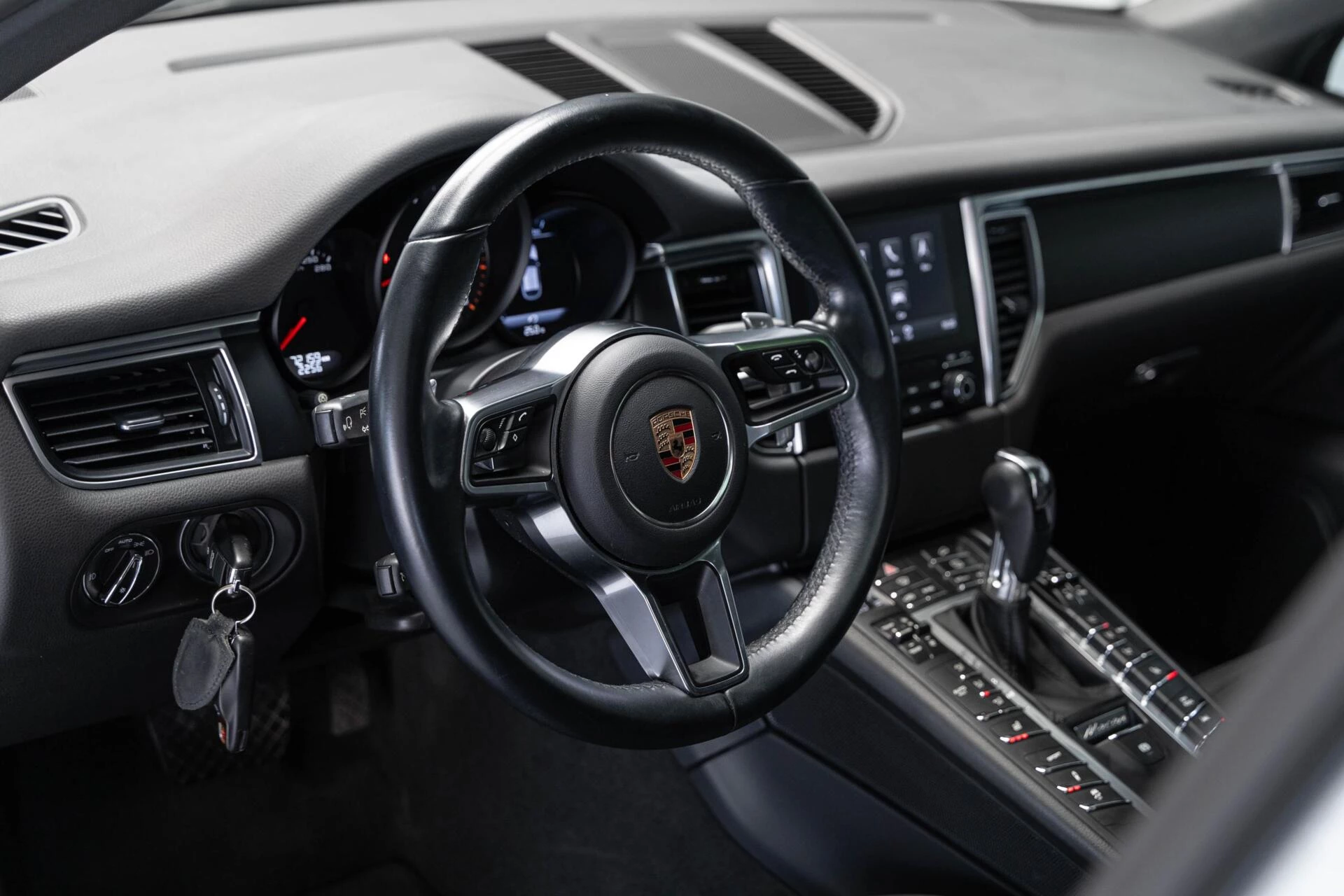 Hoofdafbeelding Porsche Macan