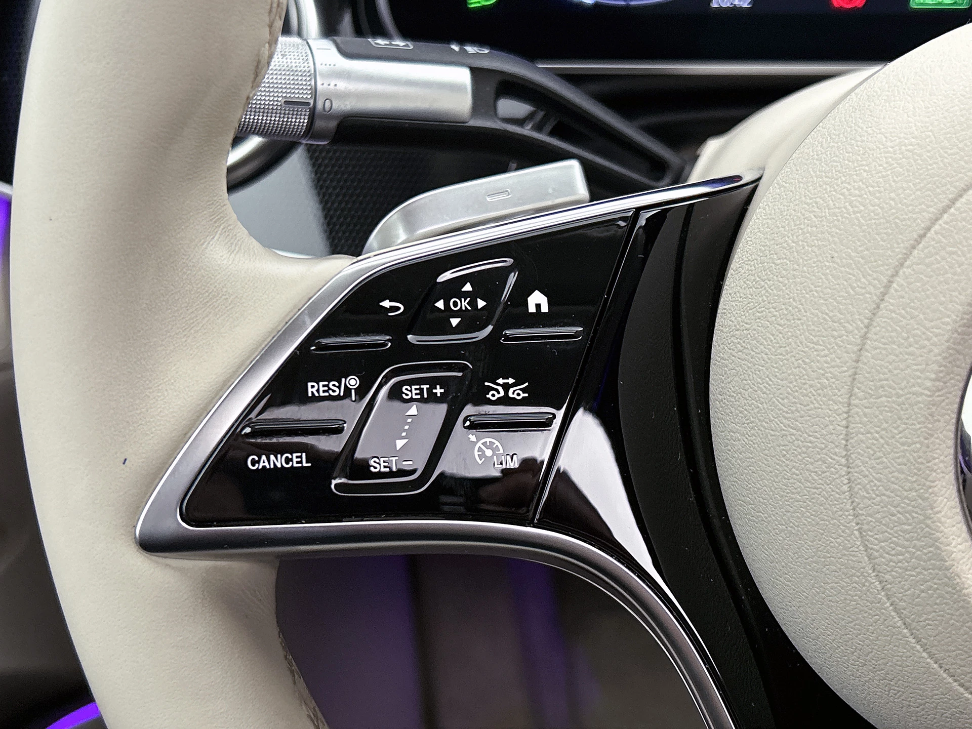 Hoofdafbeelding Mercedes-Benz EQS