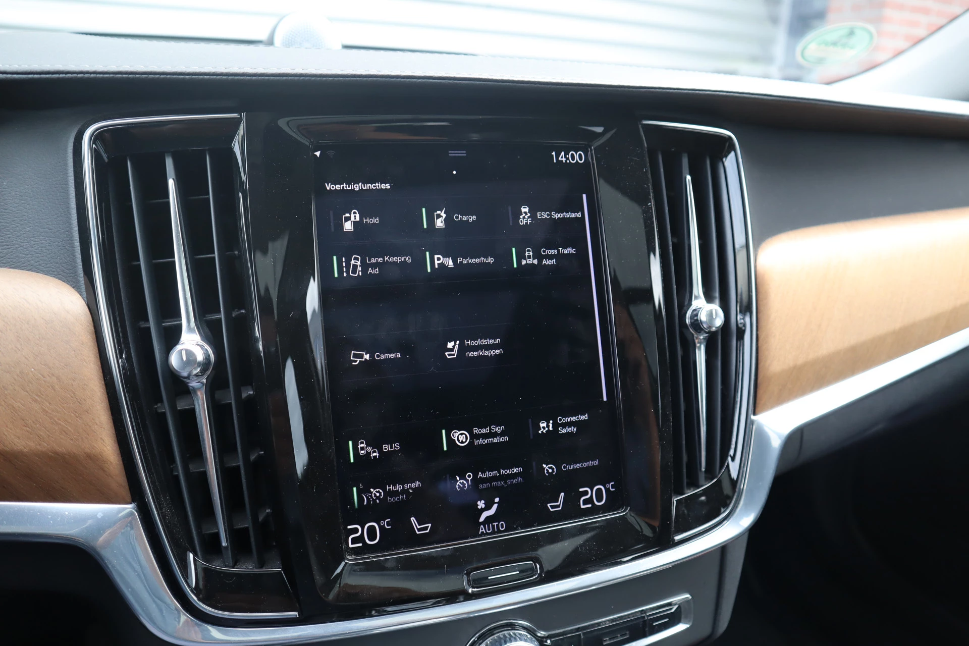 Hoofdafbeelding Volvo V90