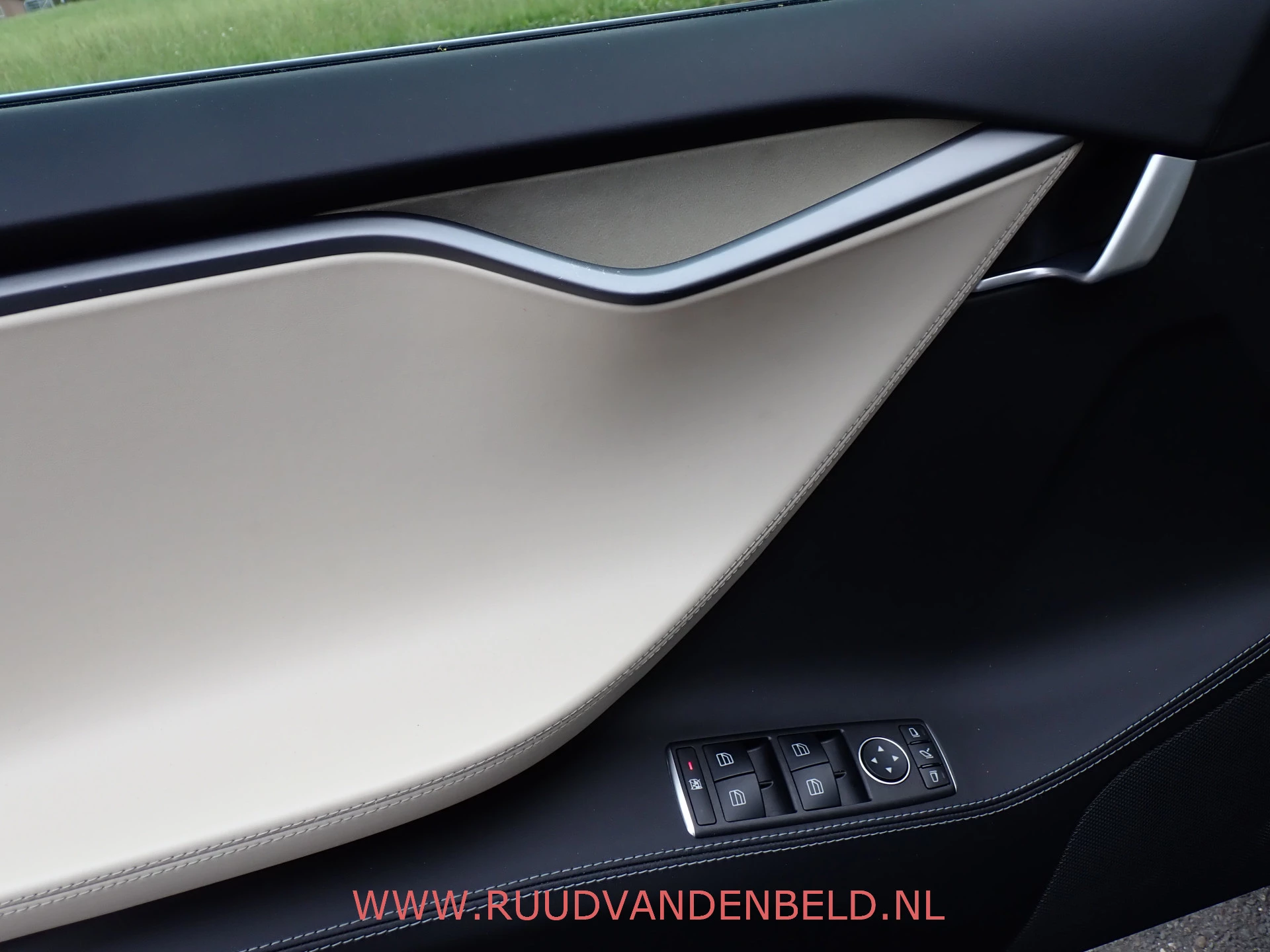 Hoofdafbeelding Tesla Model S