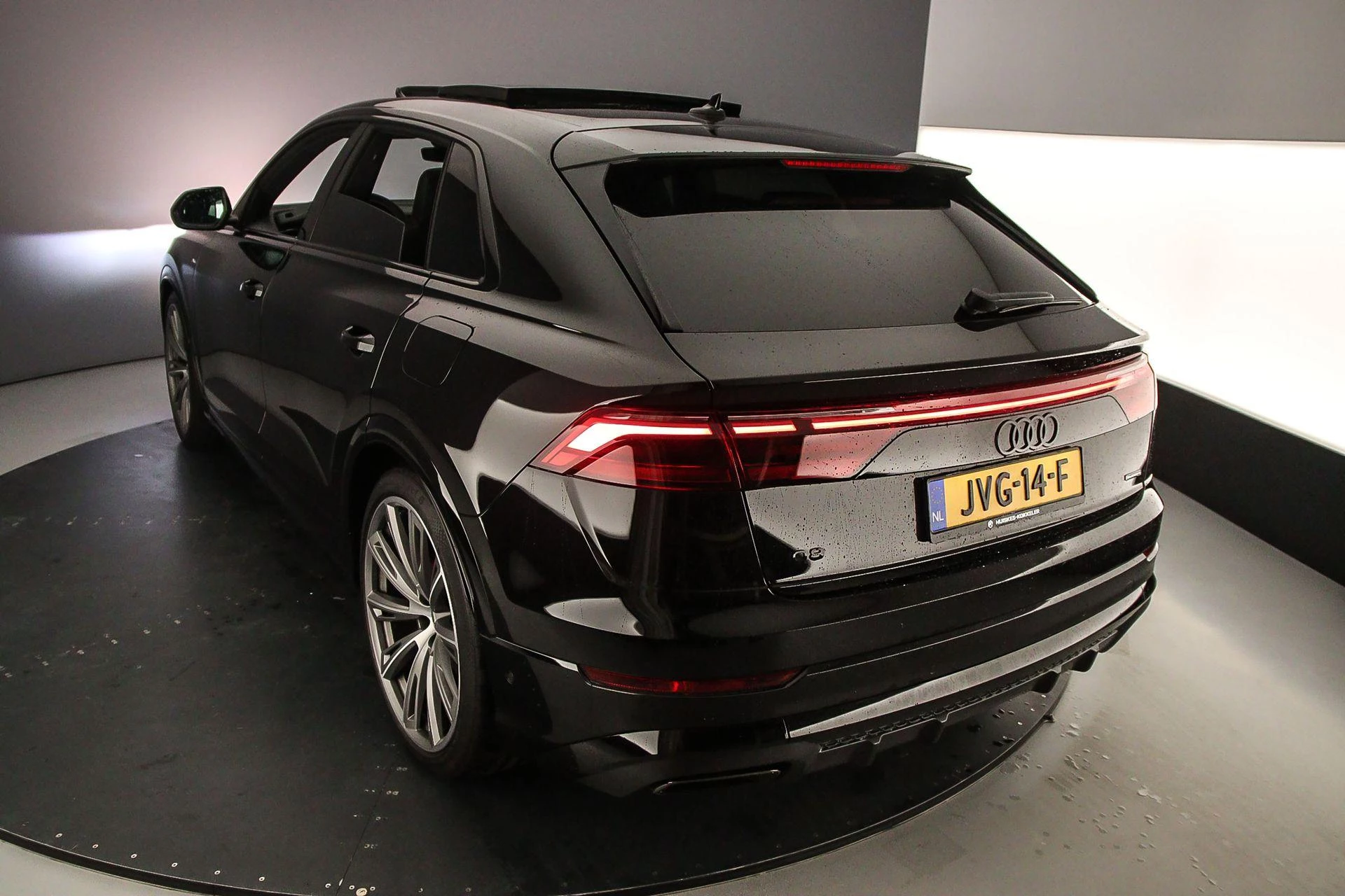 Hoofdafbeelding Audi Q8