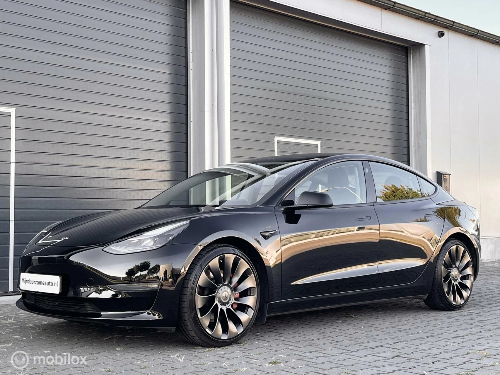 Hoofdafbeelding Tesla Model 3