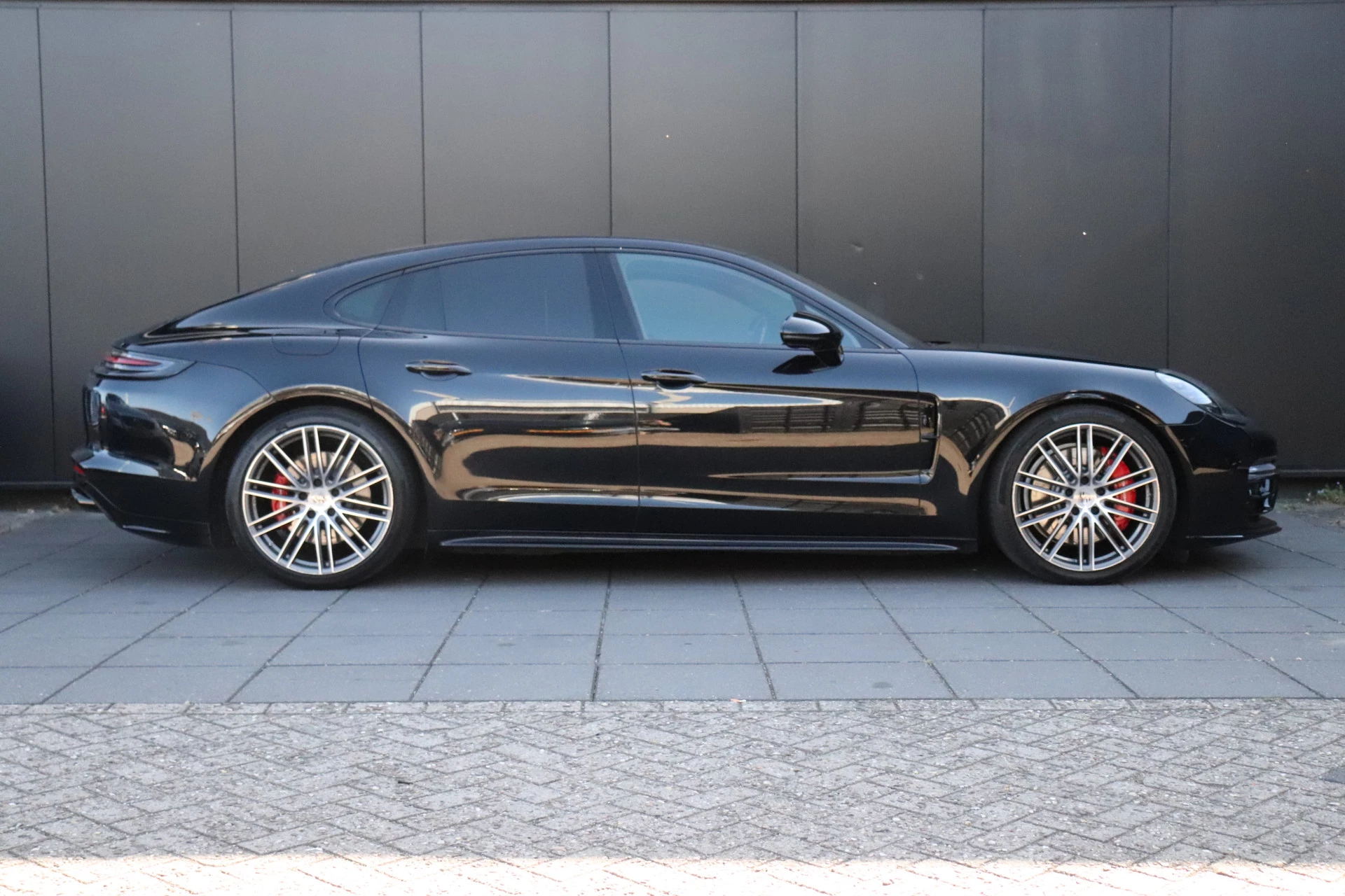 Hoofdafbeelding Porsche Panamera