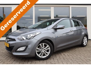 Hyundai i30 1.6 GDI i-Catcher, Navigatie, Cruise Control, Airco, Camera, Trekhaak Afneembaar, PDC V+A, Prijs Is Rijklaar Inclusief 6 Maanden Garantie