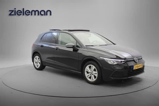 Volkswagen Golf 1.5 TSI Life - Carplay, Digitaal Cockpit, Dakraam, Cruise, Clima, Navi, Memory, Massage