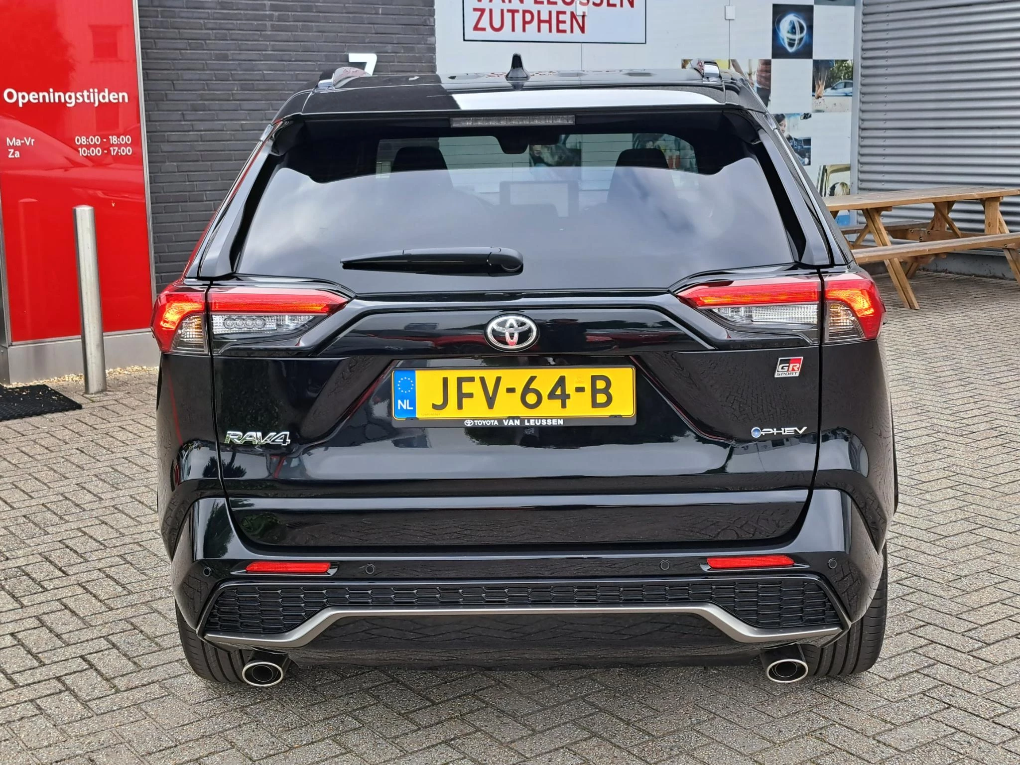 Hoofdafbeelding Toyota RAV4