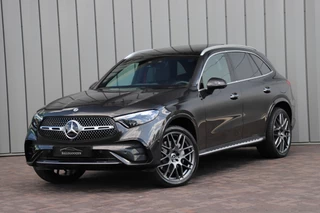 Mercedes-Benz GLC 300e AMG 4-Matic | 313PK | Massage | Head-up | Sfeerverlichting | Keyles-go | Pano | Digital-light | Distronic | Stuurwielverw. | 2024.