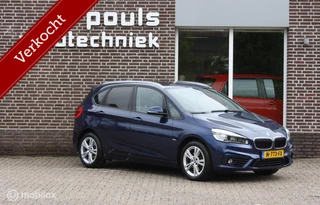 BMW 220i Active Tourer High Exe, elek stoel, pano, leder, cam