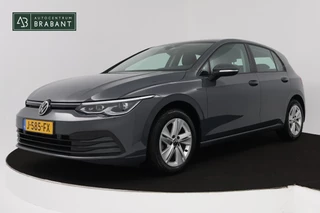 Volkswagen Golf 1.5 TSI Life Business (STOELVERWARMING, NAVIGATIE, ELEKTR STOELEN, DIGITAAL DASHBOARD, PARKEERSENSOREN, NL-AUTO)