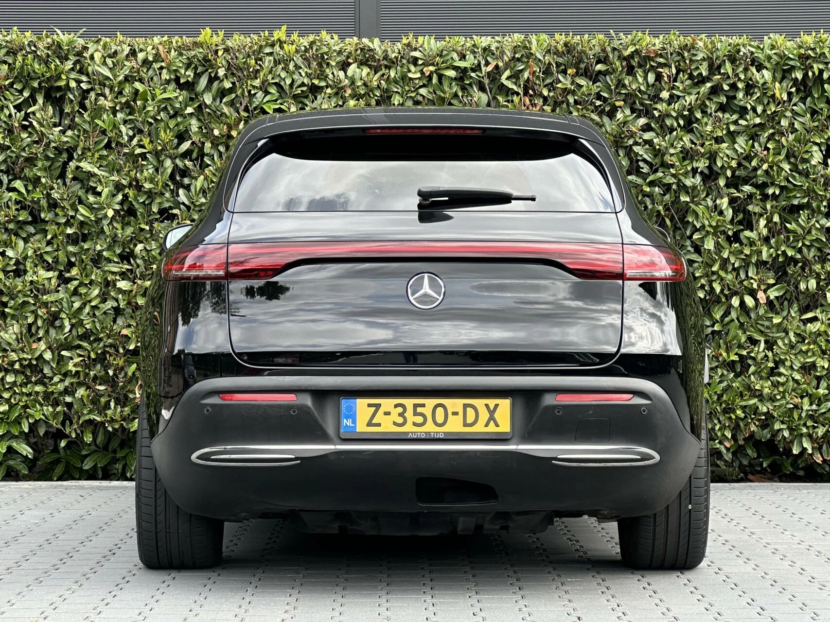 Hoofdafbeelding Mercedes-Benz EQC