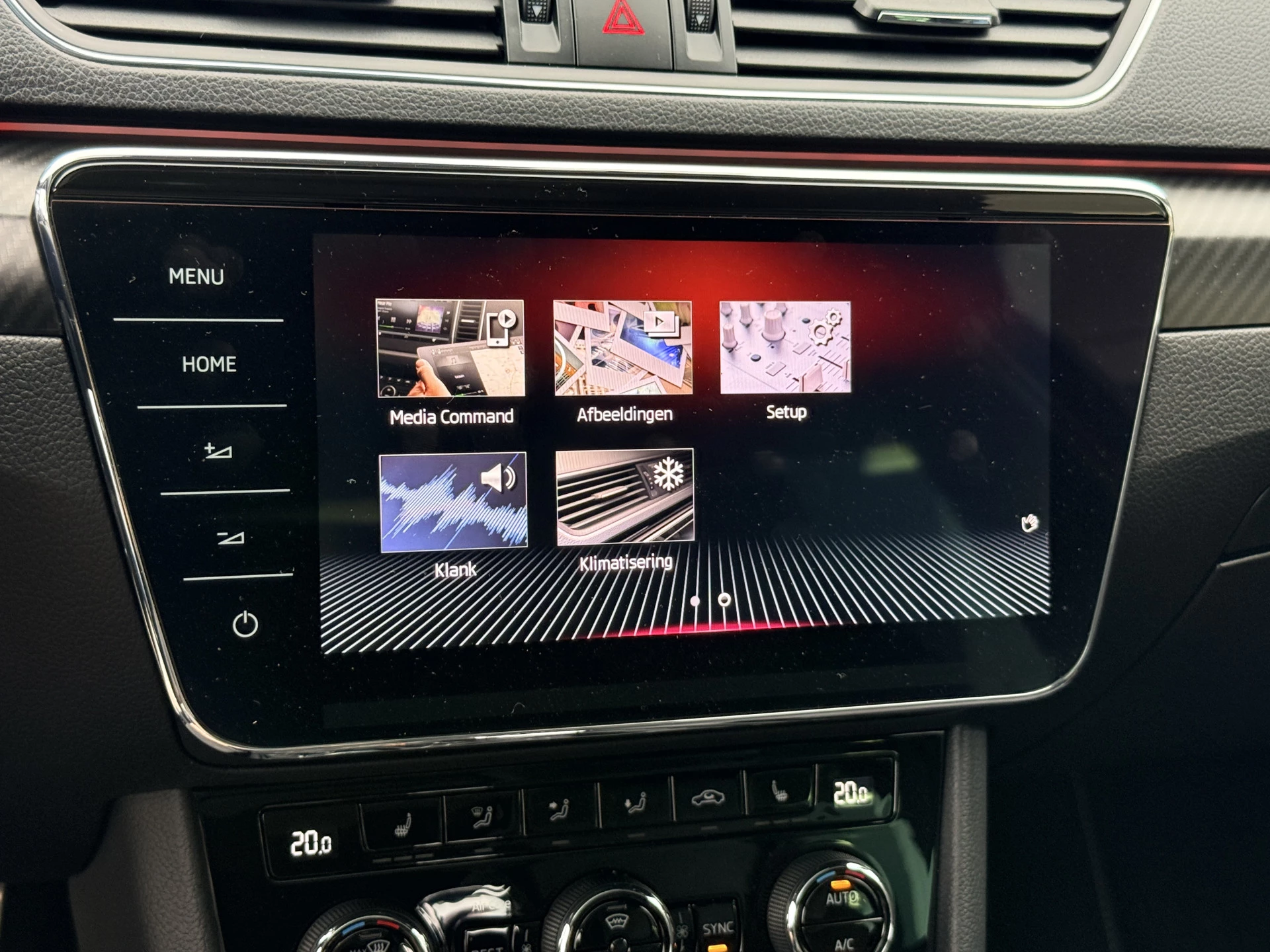 Hoofdafbeelding Škoda Superb