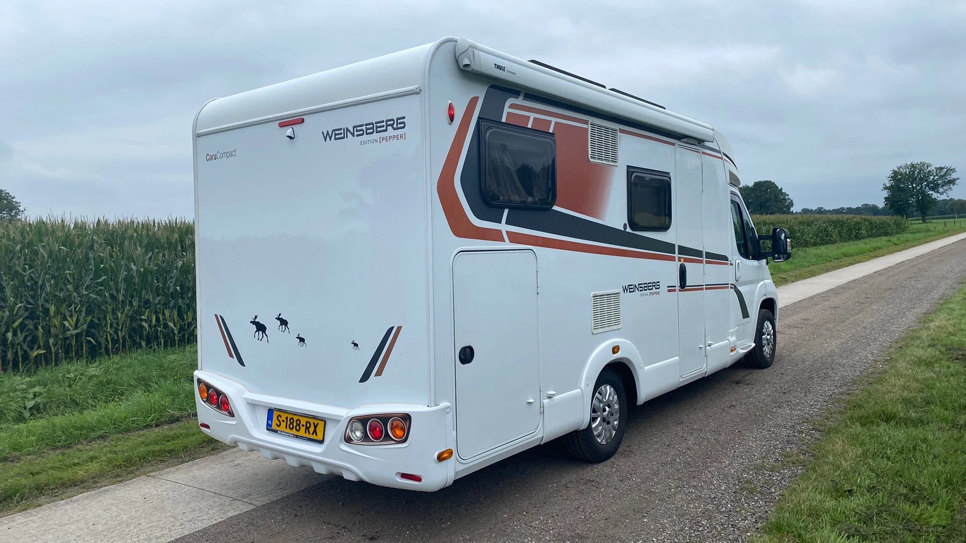 Hoofdafbeelding Weinsberg R57