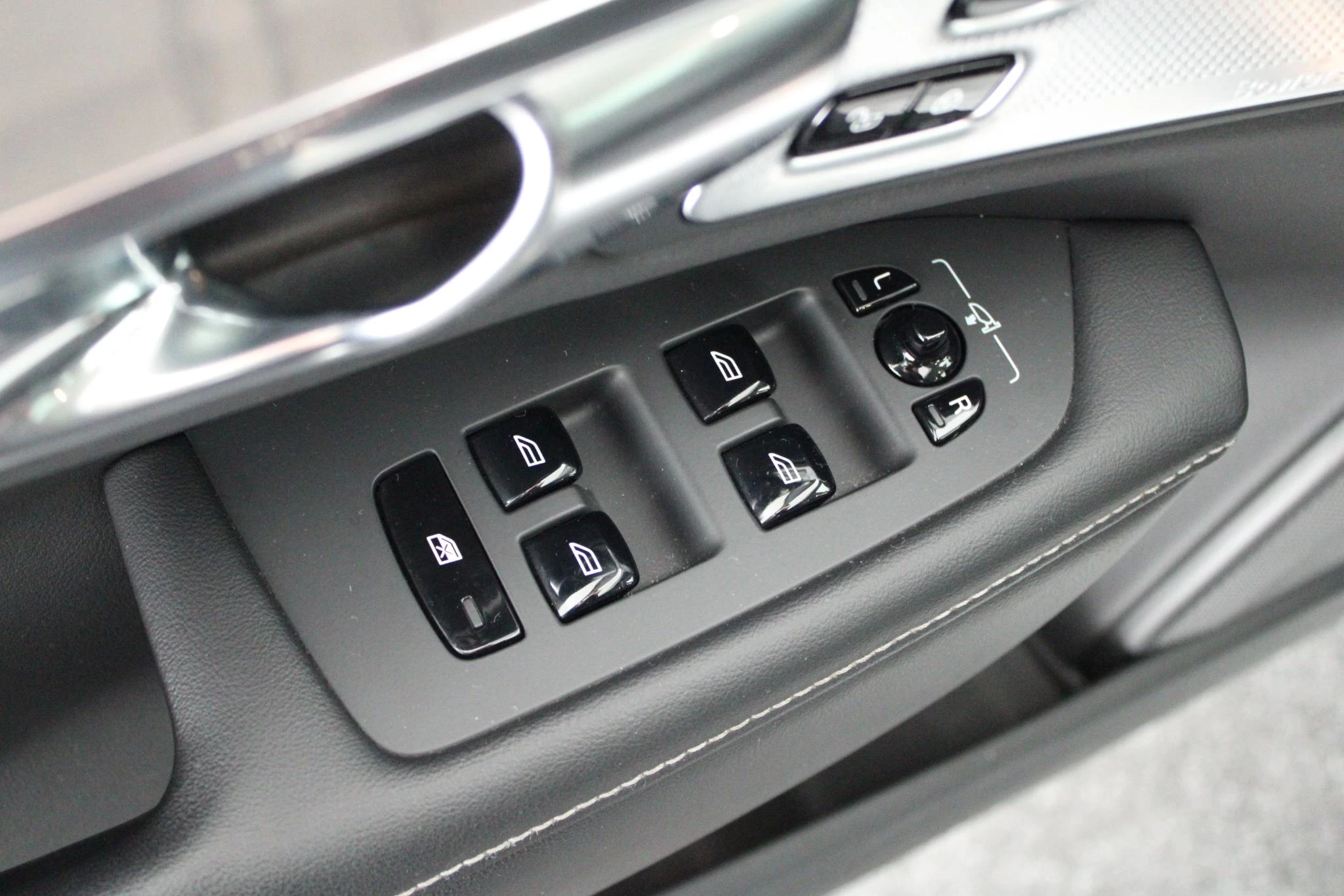 Hoofdafbeelding Volvo V90