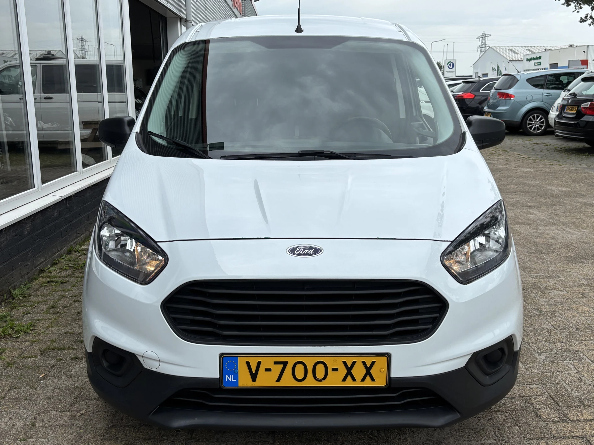 Hoofdafbeelding Ford Transit Courier