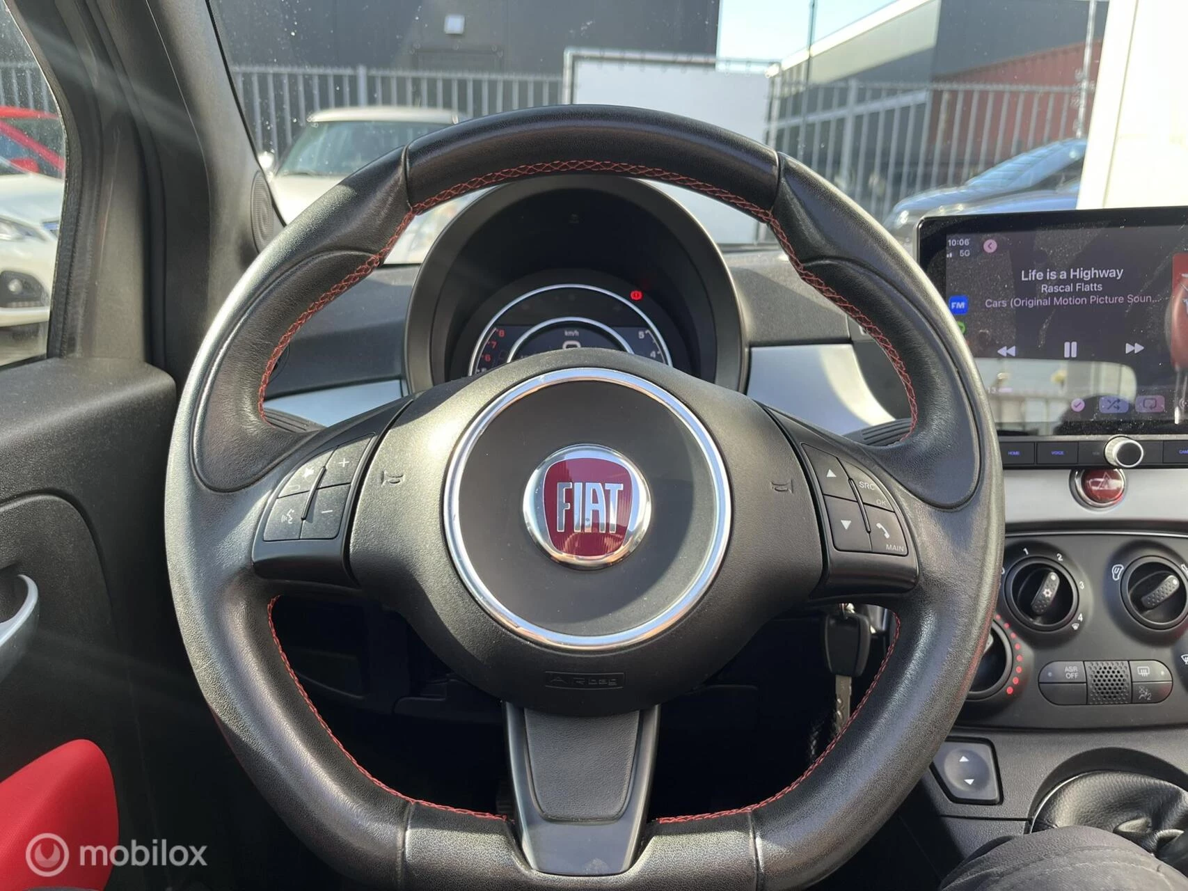 Hoofdafbeelding Fiat 500C