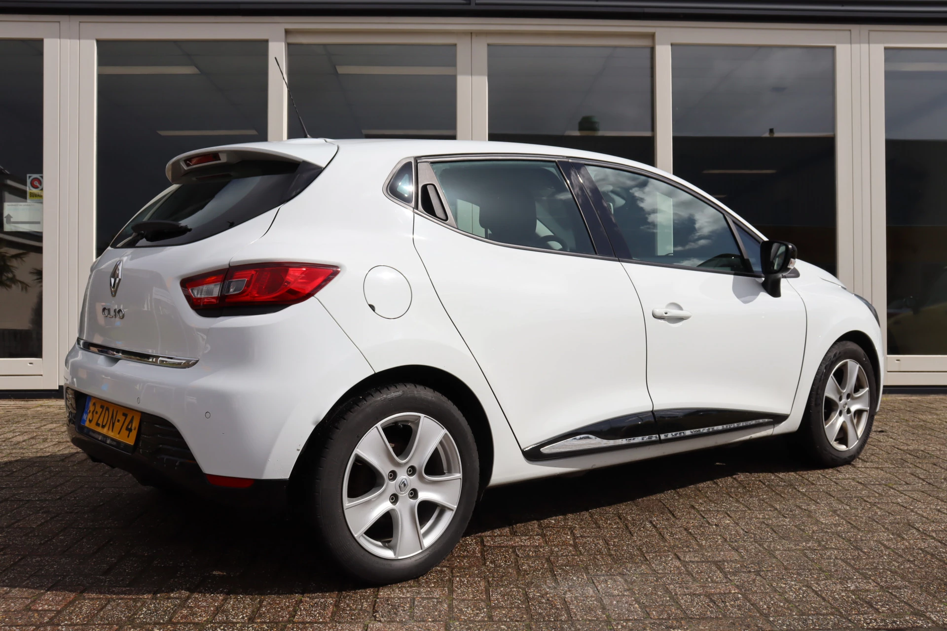 Hoofdafbeelding Renault Clio