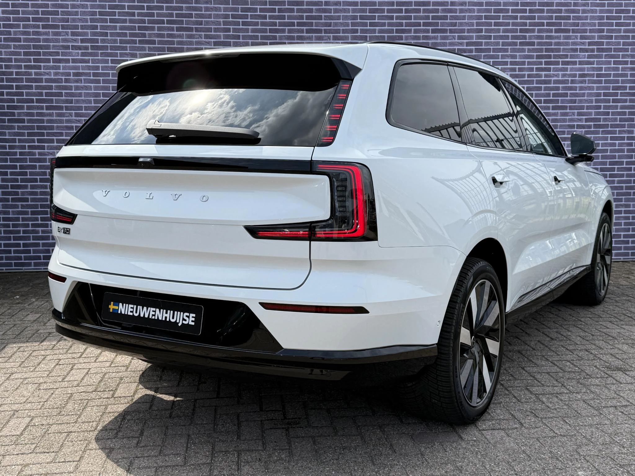 Hoofdafbeelding Volvo EX90