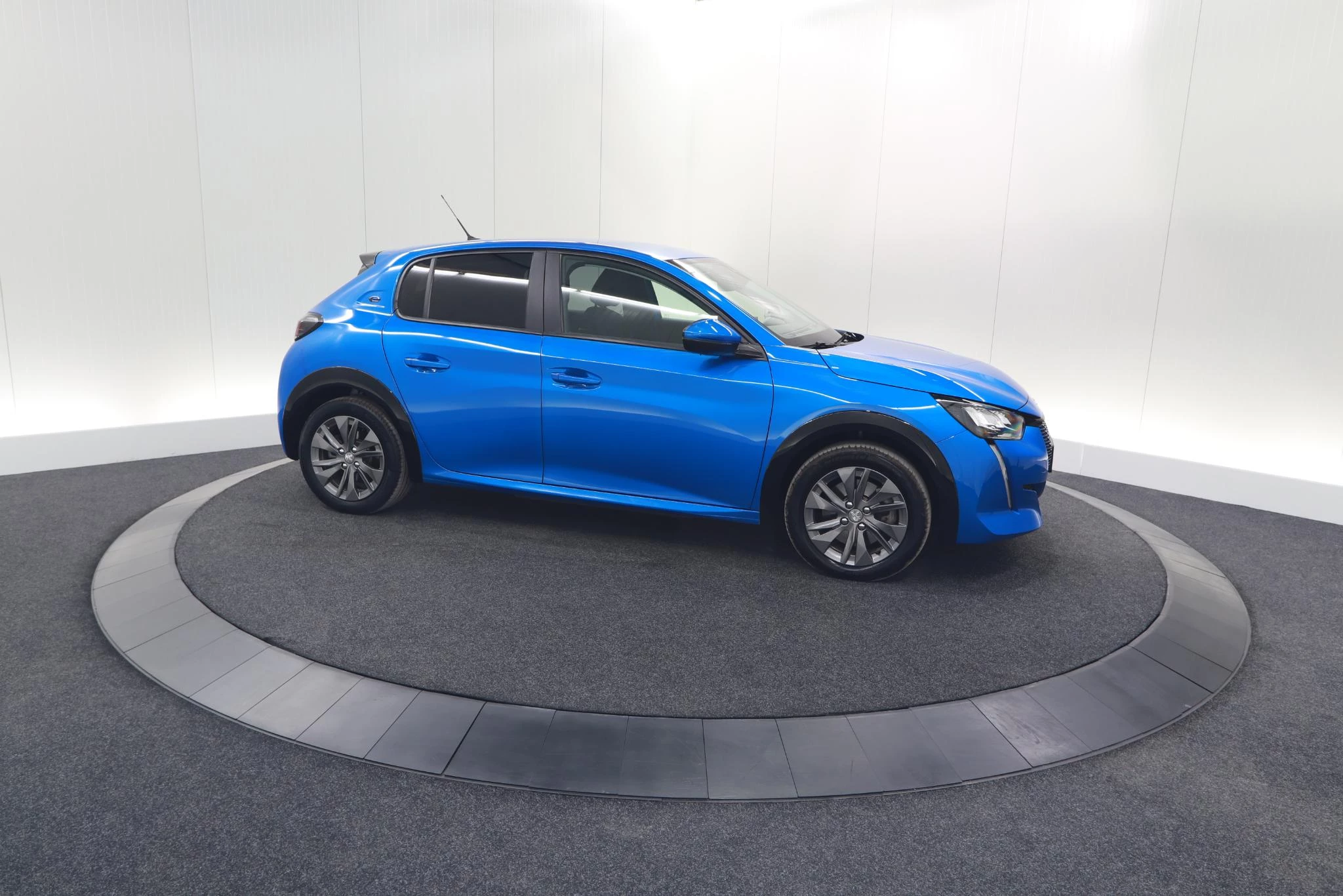 Hoofdafbeelding Peugeot e-208