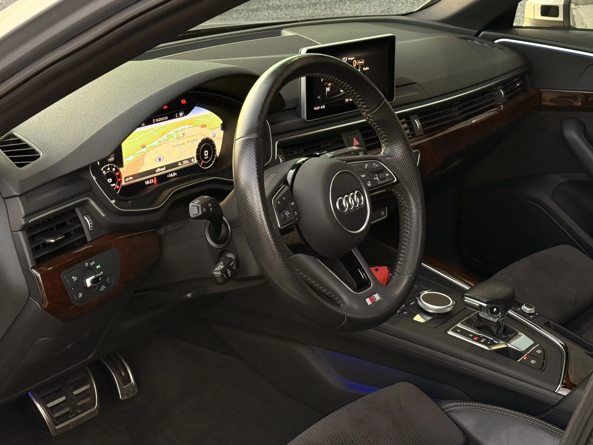 Hoofdafbeelding Audi A4