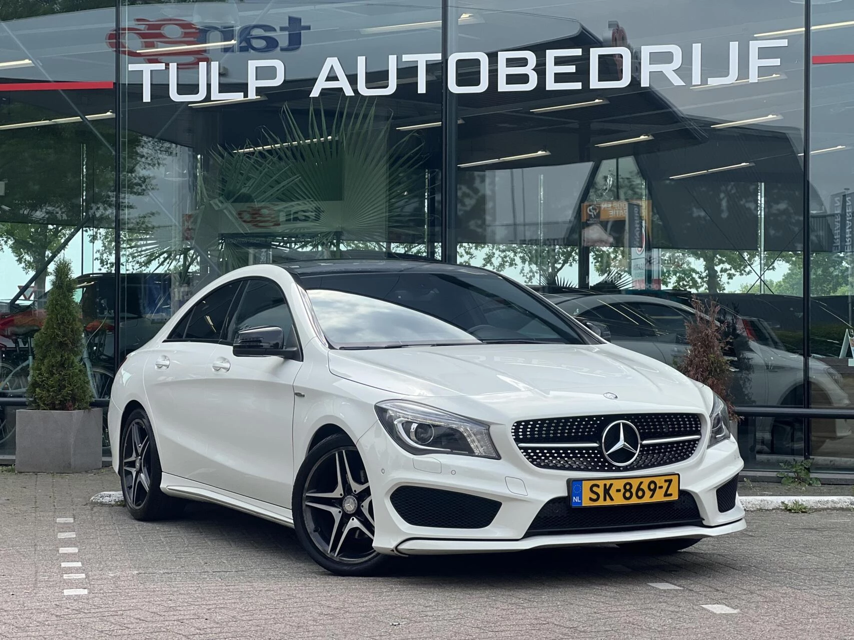 Hoofdafbeelding Mercedes-Benz CLA