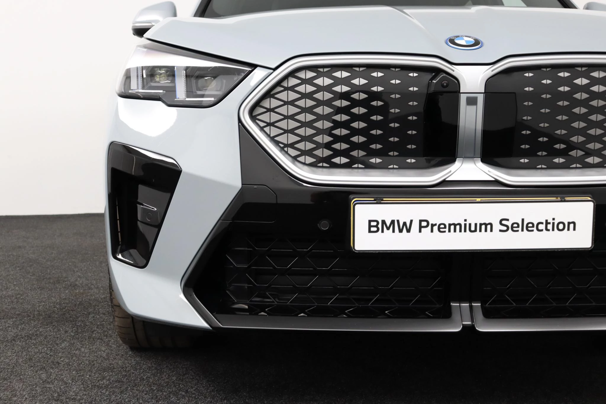 Hoofdafbeelding BMW iX2