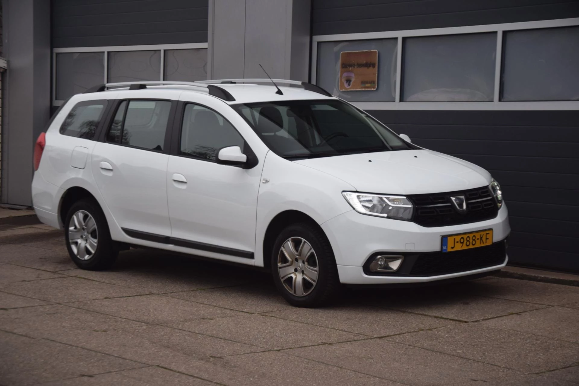 Hoofdafbeelding Dacia Logan