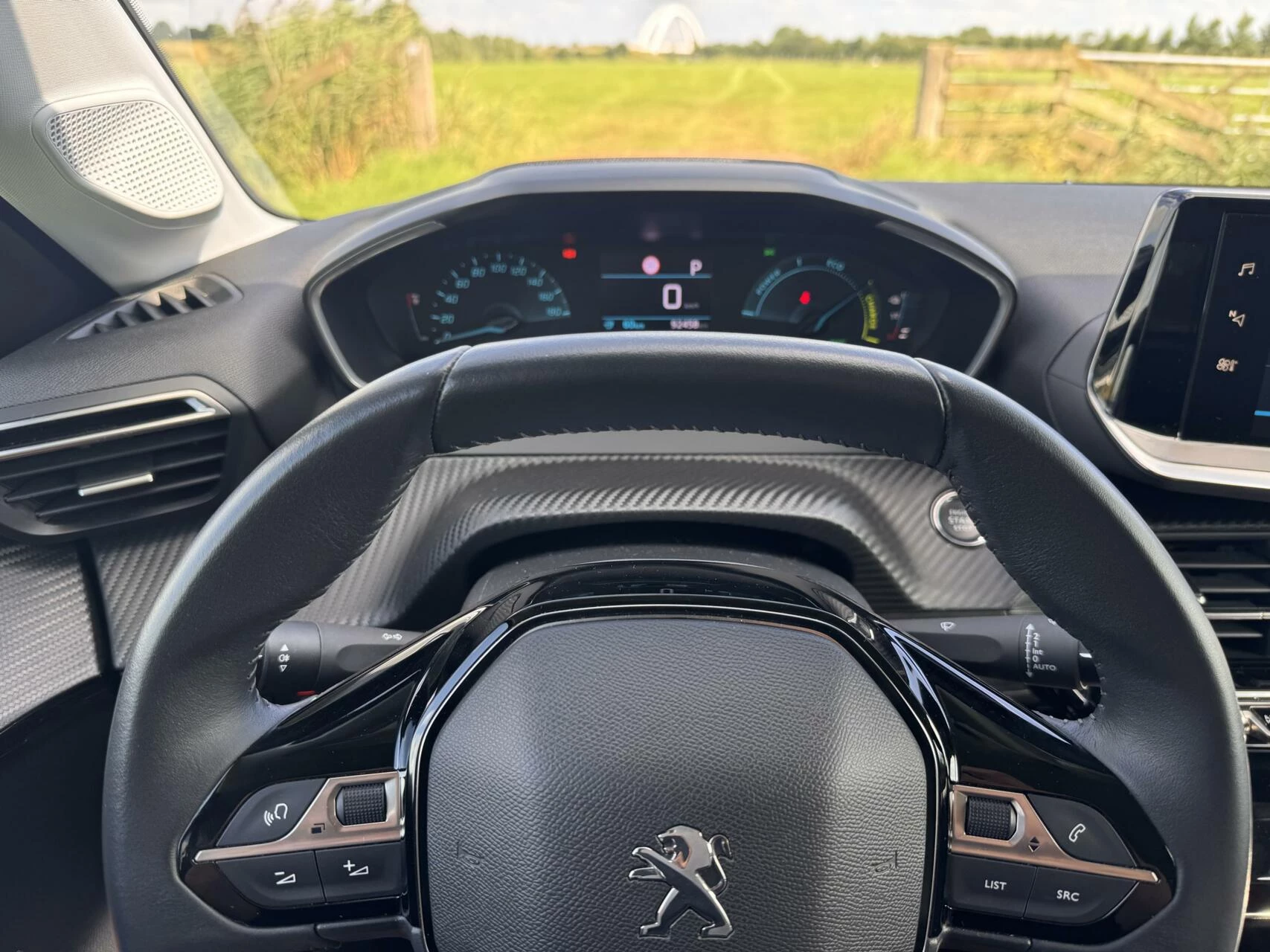 Hoofdafbeelding Peugeot e-208