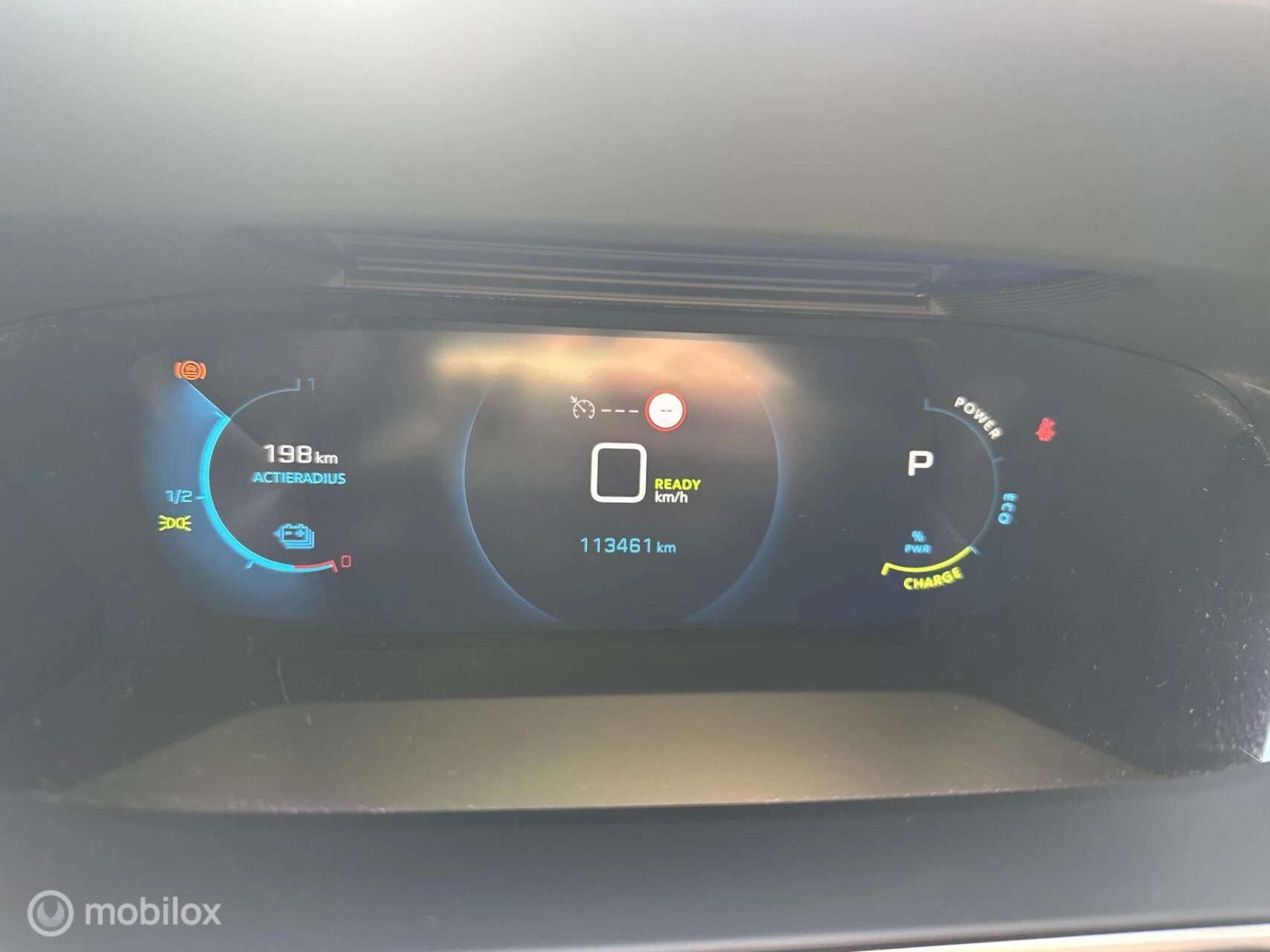 Hoofdafbeelding Peugeot e-208