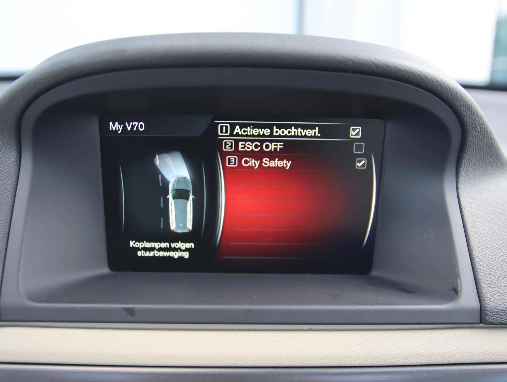 Hoofdafbeelding Volvo V70