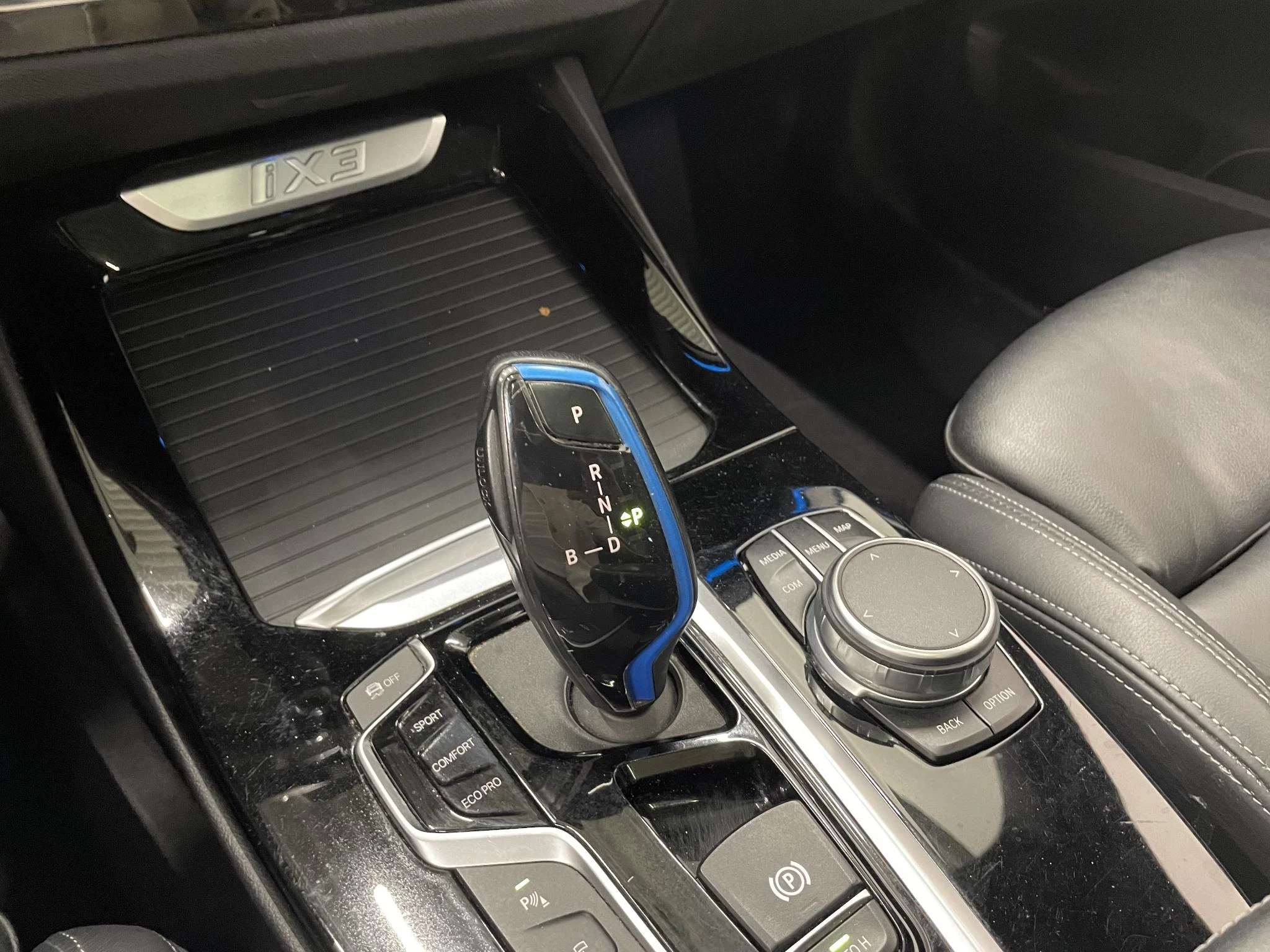 Hoofdafbeelding BMW iX3