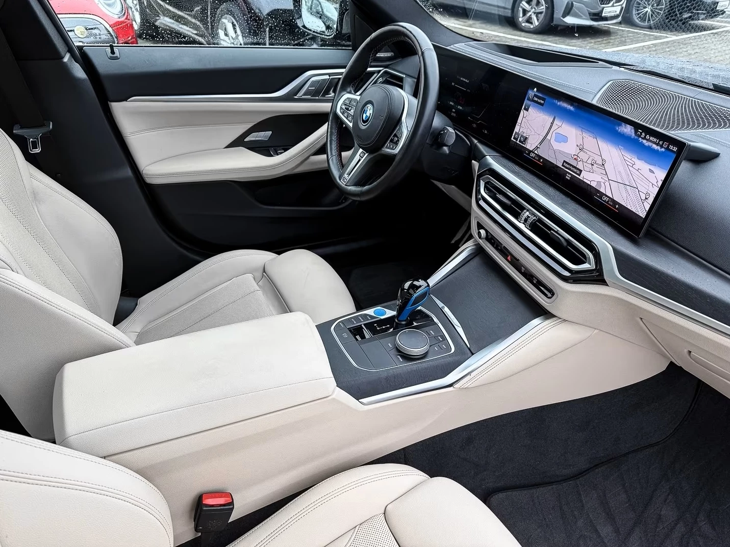 Hoofdafbeelding BMW i4