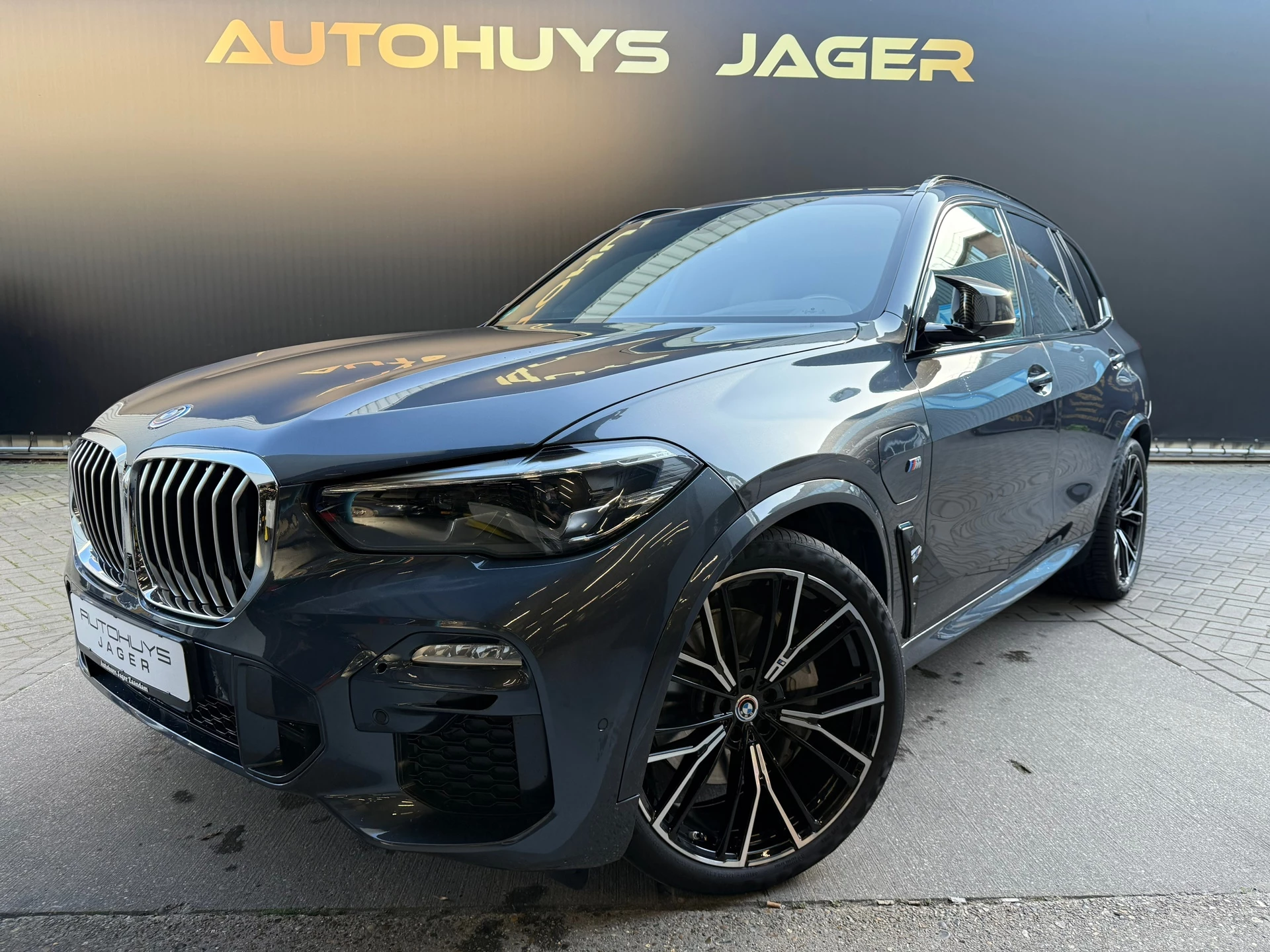 Hoofdafbeelding BMW X5