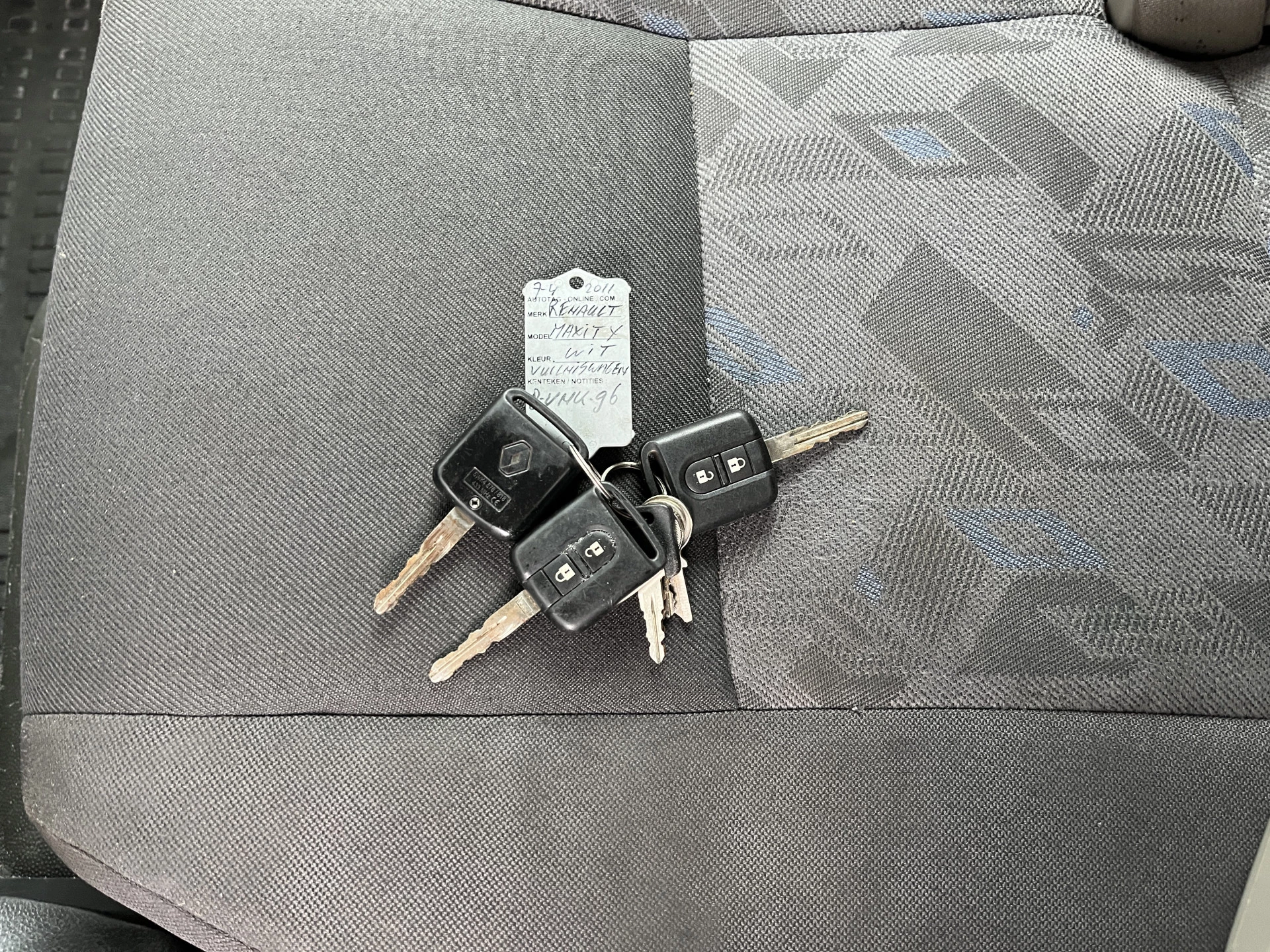 Hoofdafbeelding Renault Maxity