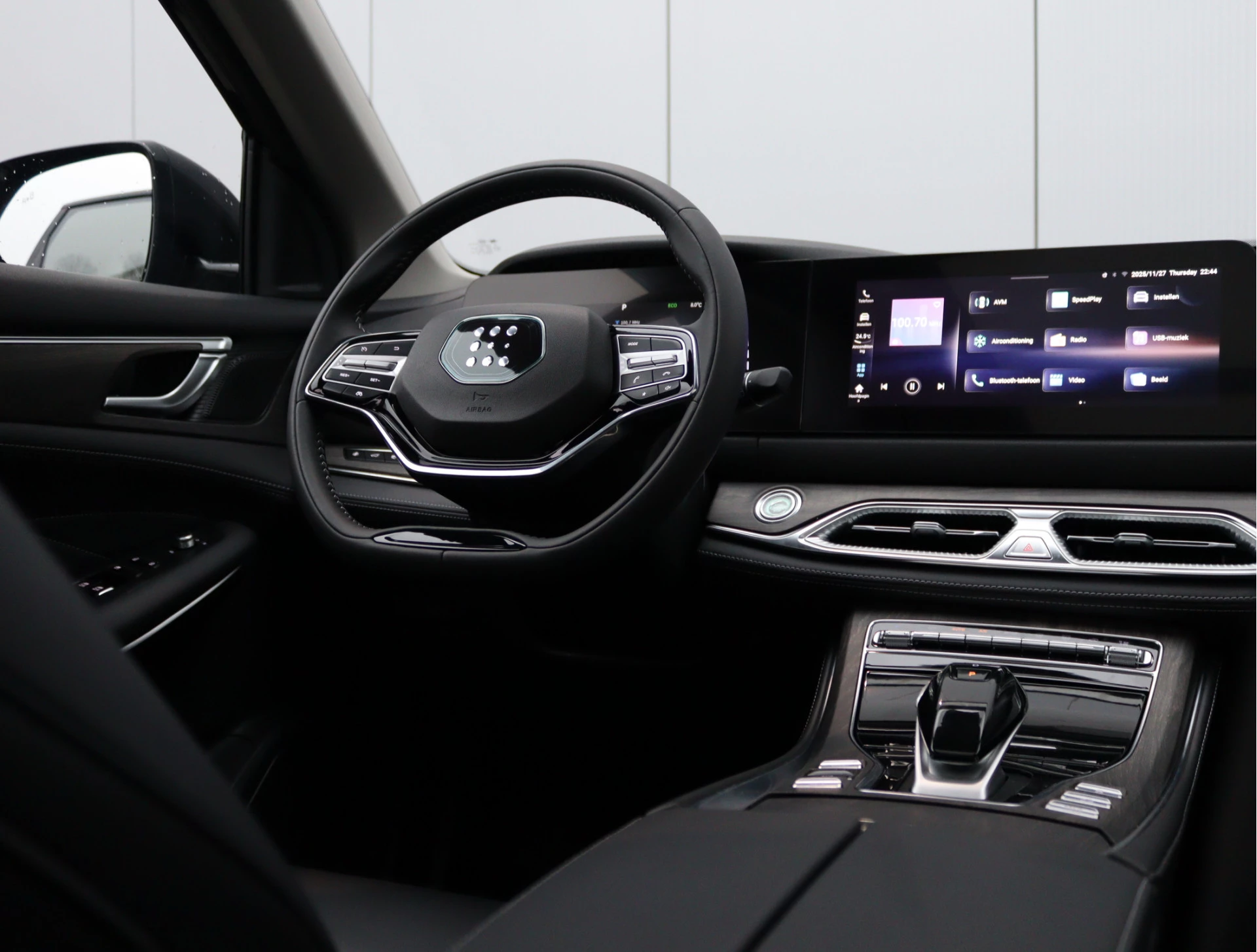 Hoofdafbeelding DFSK E5 PHEV