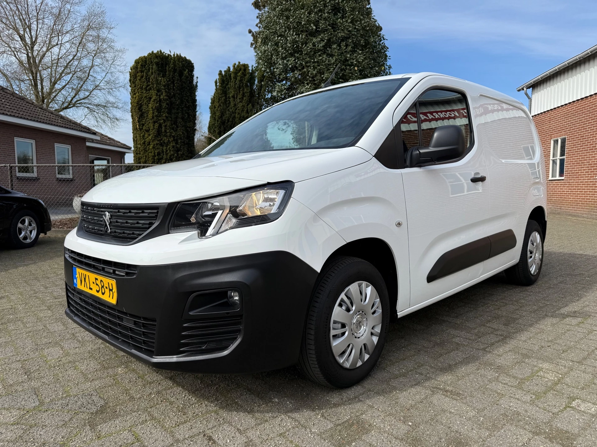 Hoofdafbeelding Peugeot Partner