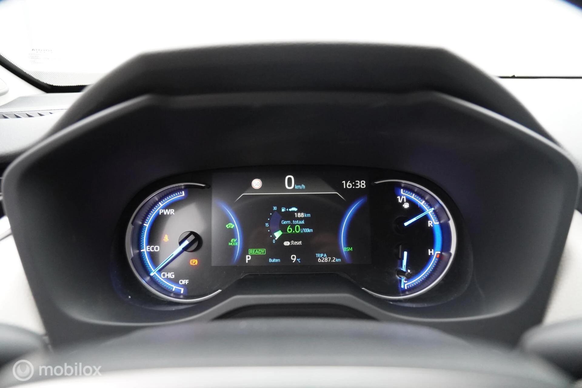 Hoofdafbeelding Toyota RAV4