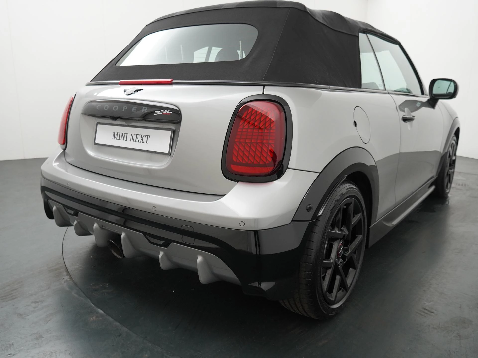 Hoofdafbeelding MINI Cabrio