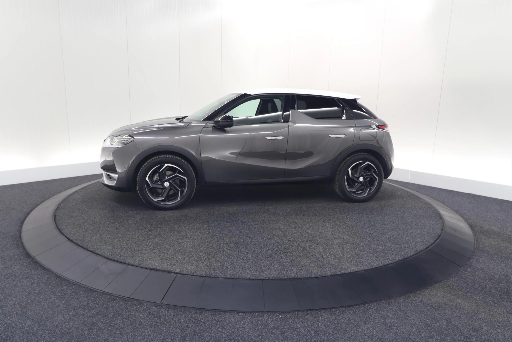 Hoofdafbeelding DS DS 3