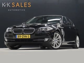 BMW 5 Serie 520i High Executive + [GROOT NAVIGATIE, VOL LEDER, STOELVERWARMING, PDC, CRUISE CONTROL, CLIMATE, NIEUWSTAAT]