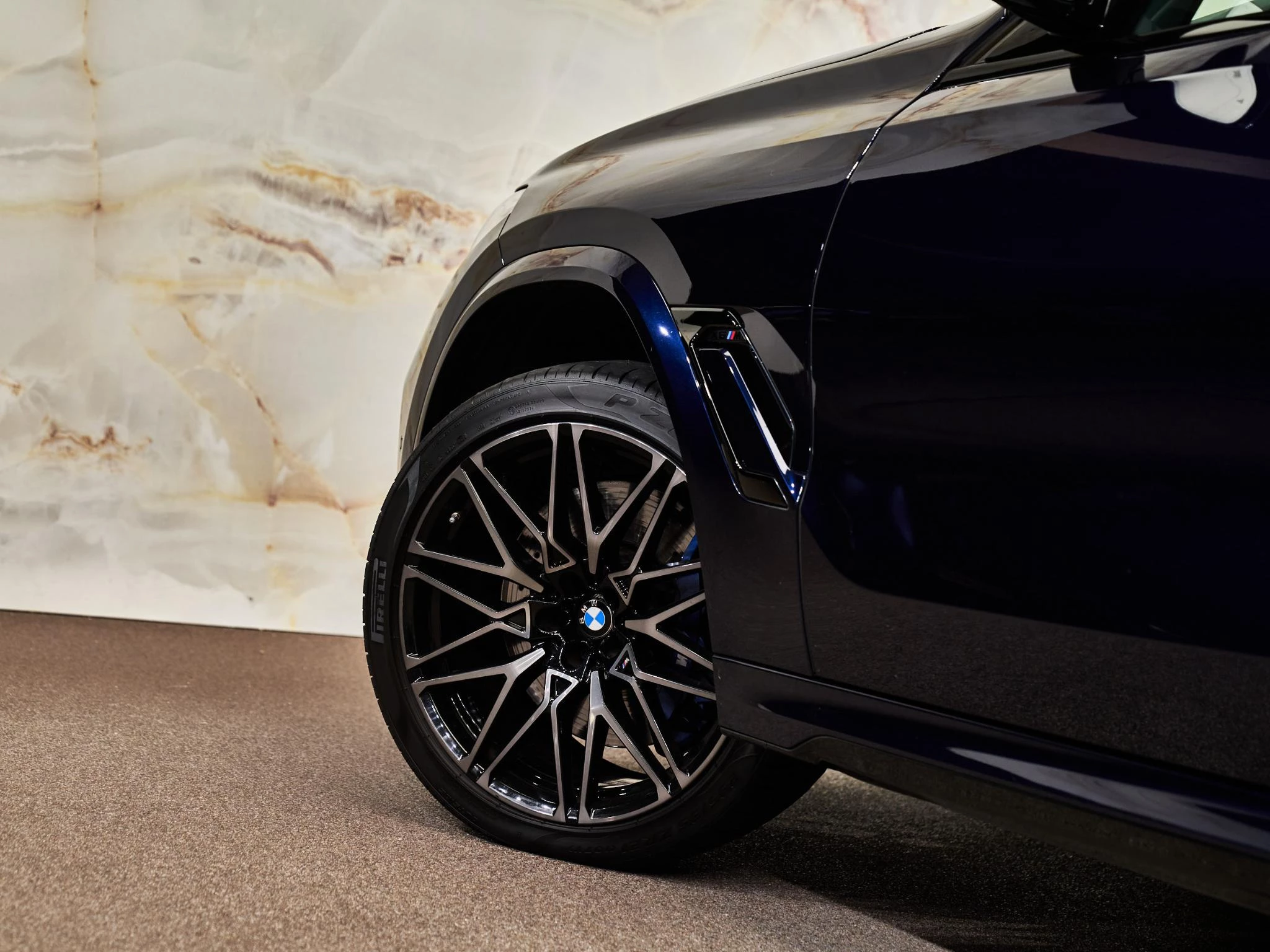 Hoofdafbeelding BMW X6