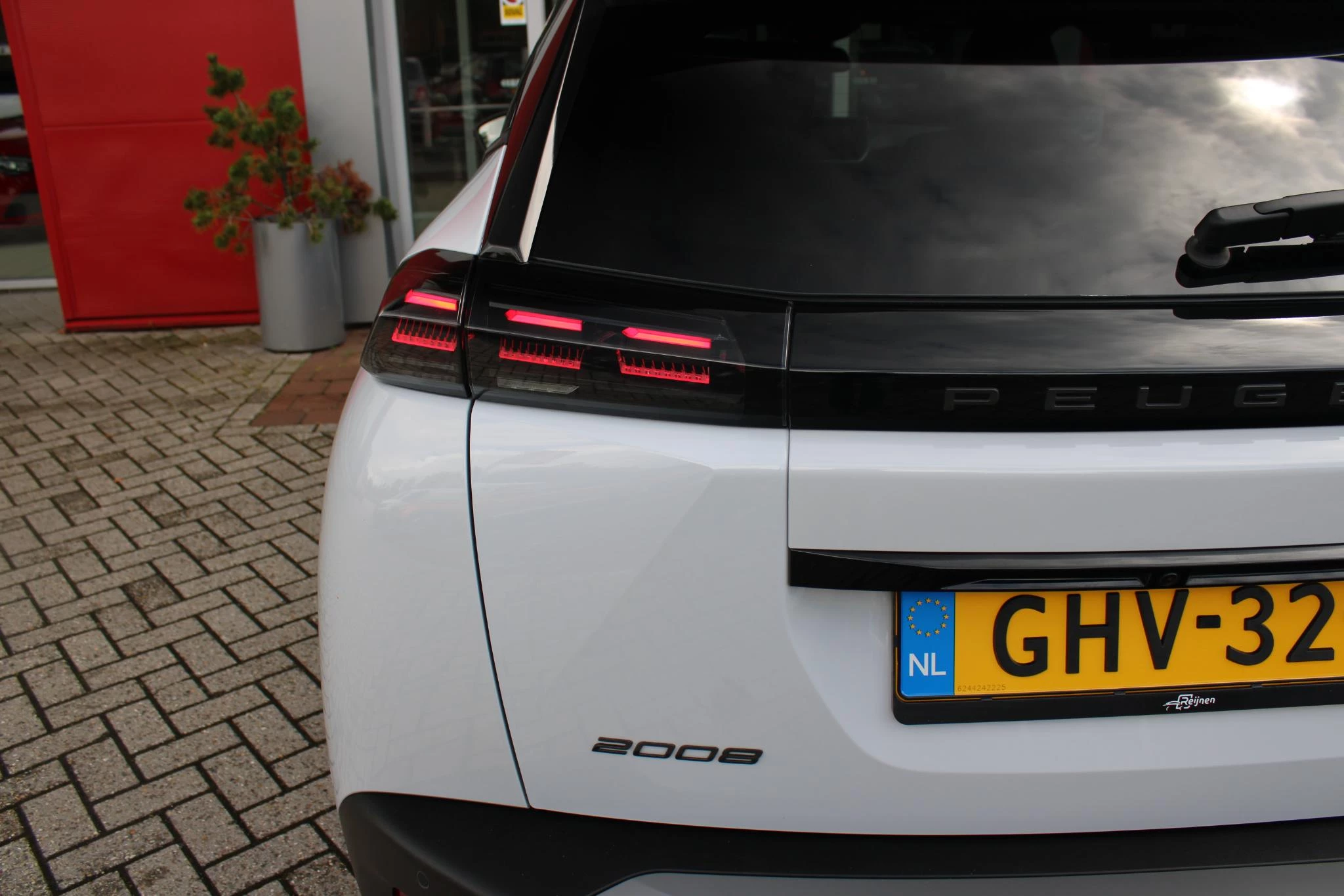 Hoofdafbeelding Peugeot 2008