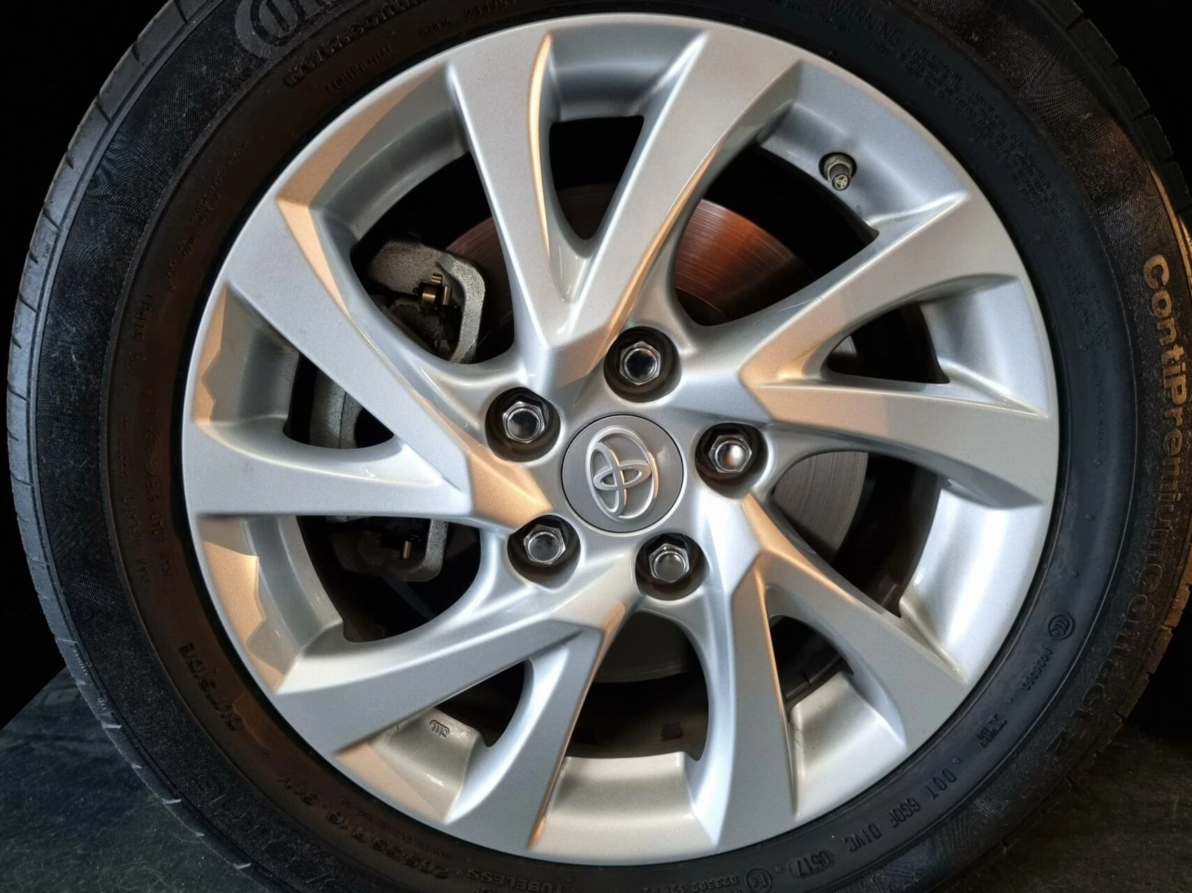Hoofdafbeelding Toyota Auris
